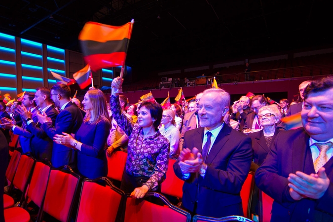 Politologas: atviruose rinkimuose konservatoriai turės įvesti saugiklius