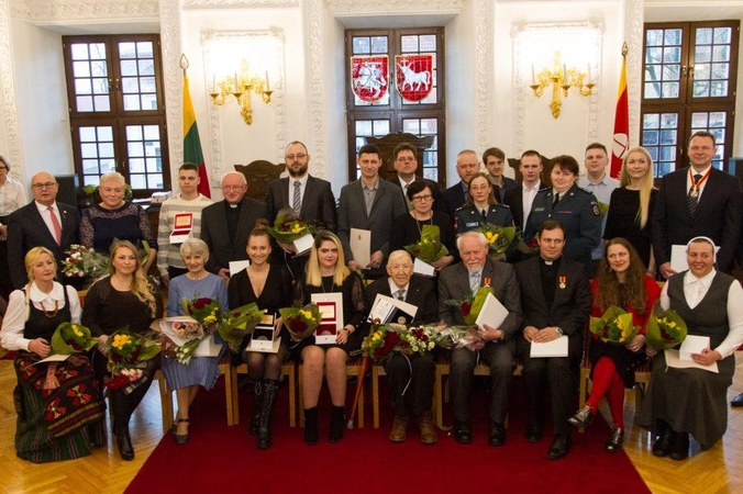 Miesto herojams įteikti garbingiausi Kauno apdovanojimai