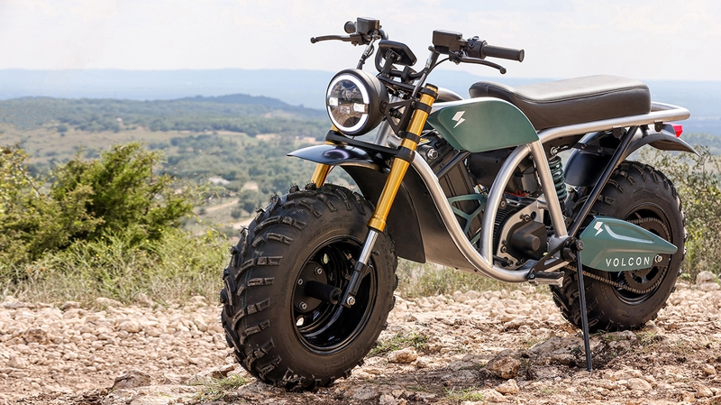 Elektriniai motociklai – ne vien miestiečiams