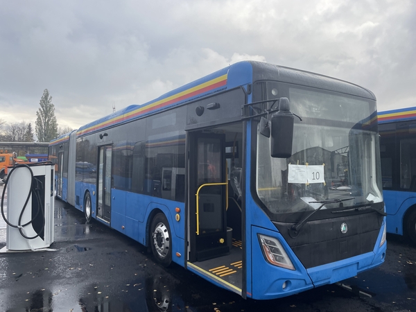 Pabaigtas 13 elektra varomų autobusų įsigijimo projektas