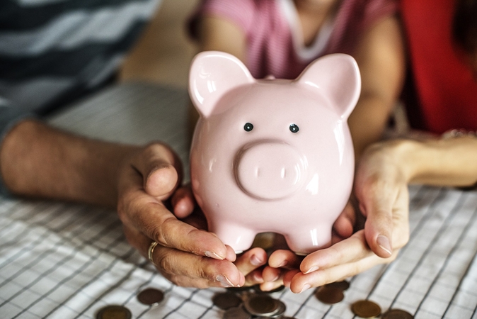 Universali vaiko išmoka kitais metais kyla nuo 60 iki 70 eurų