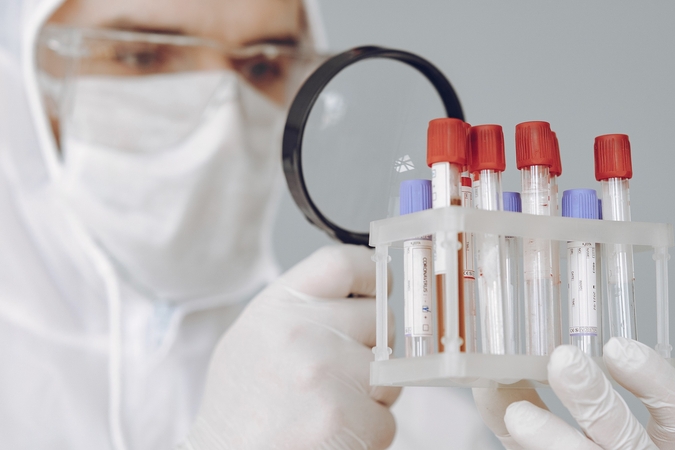 Plečiamos COVID-19 diagnostikos galimybės: testus jau atlieka ir Antakalnio poliklinika