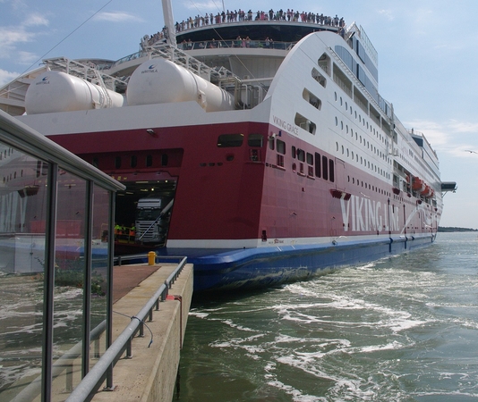Nepasisekė: dujomis varomi dideli laivai, panašūs į „Viking Grace“, į Klaipėdos uostą taip ir nepradėjo plaukioti, nors pasistačius SGD terminalą jie buvo ypač laukiami.