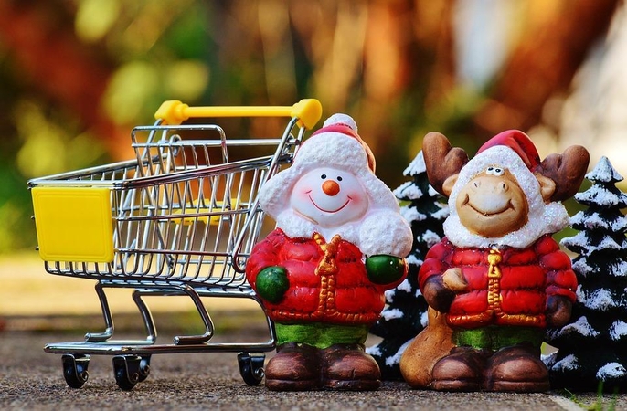 Netaupo: šventiniu laikotarpiu lietuviai perka brangesnius ir išskirtinius produktus, dovanas.