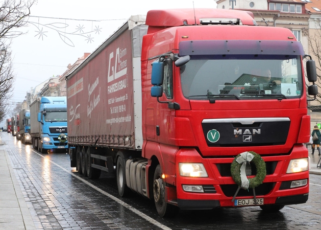 Privalomas vilkikų grąžinimas smarkiai padidins taršą