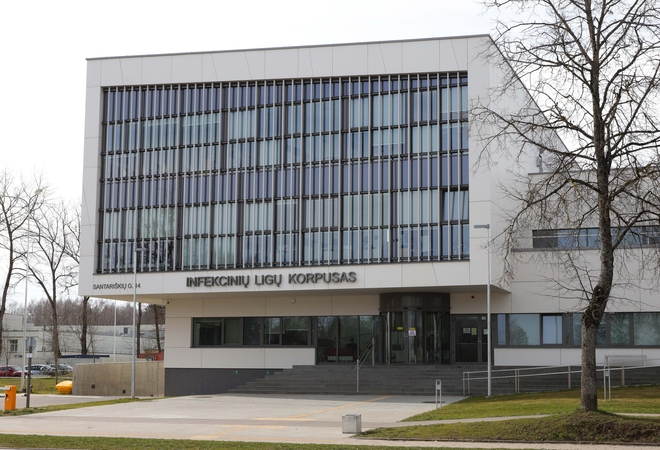 Santaros klinikos dar turi laisvų vietų COVID-19 skyriuose