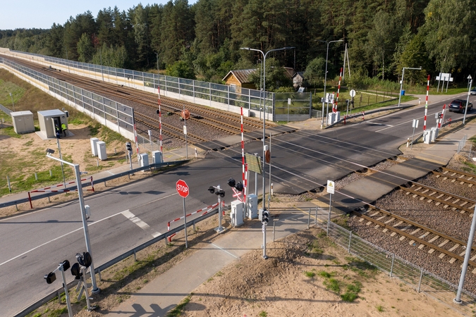 „LTG Infra“ modernizuos 26 pavojingiausias pervažas