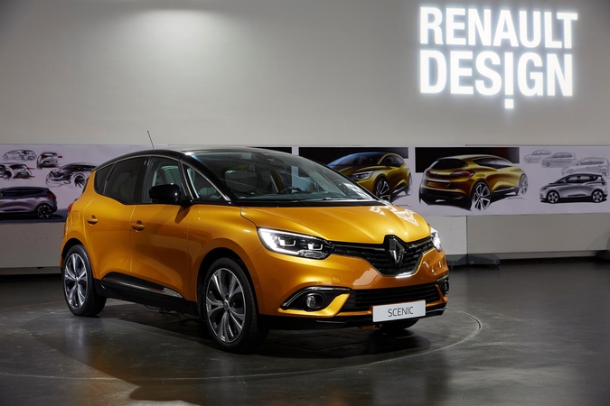 Naujasis „Renault SCENIC“ pelnė aukščiausią saugumo įvertinimą