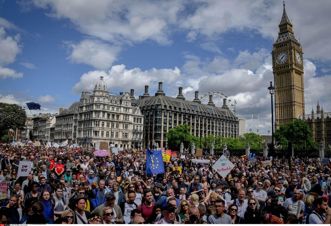 Britanijos vyriausybė atmetė peticiją dėl pakartotinio „Brexit“ referendumo