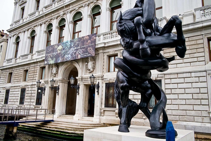 Venecijos meno festivalis žada atokvėpį nuo pasaulio problemų