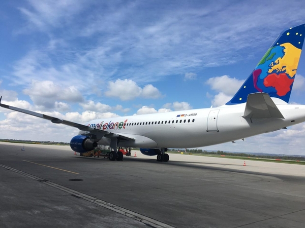 „Small Planet Airlines" atidarys bazę Amsterdame
