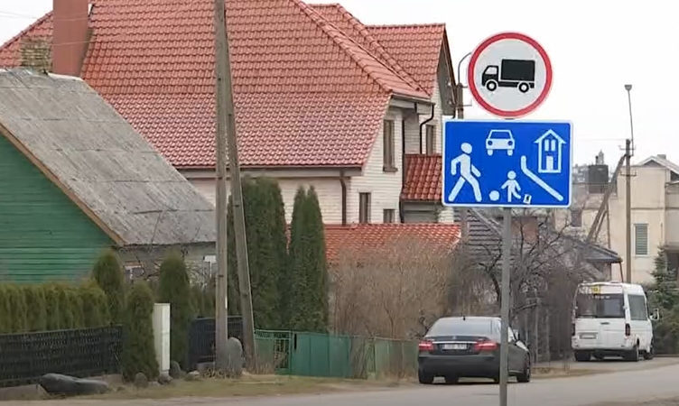 Neseniai atsiradusio reikalavimo vairuotojai nepaiso: nustemba gavę baudą