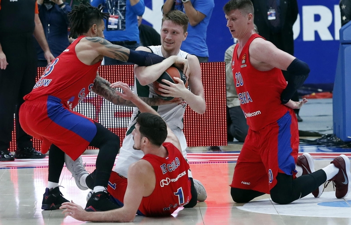 „Žalgiris“ po pratęsimo nusileido be pralaimėjimų žengiančiai CSKA komandai