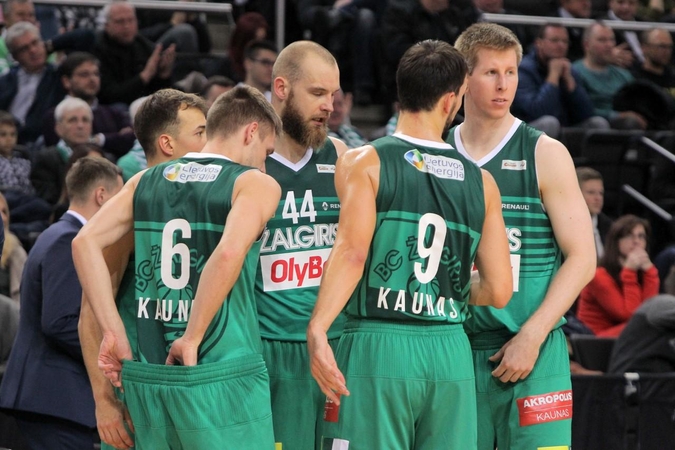 "Žalgiris" svečiuose garbingai pasipriešino "Barcelonos" krepšininkams