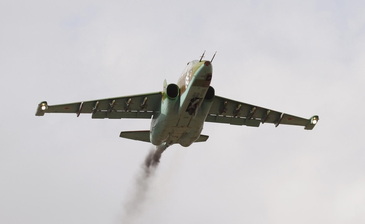 Baltarusijoje sudužo šturmo lėktuvas Su-25, pilotas katapultavosi