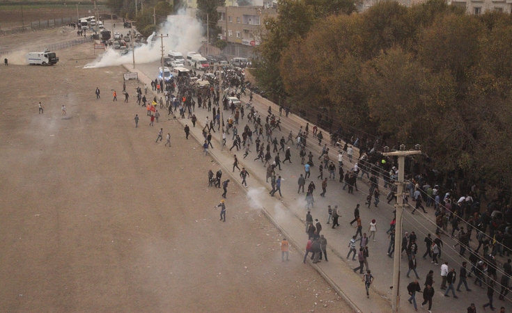 Turkijos riaušių policija panaudojo ašarines dujas prieš protestuotojus