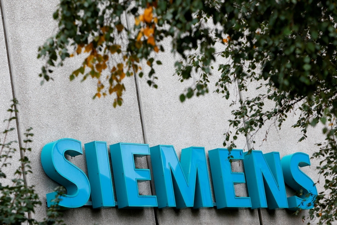 ES dėl „Siemens“ turbinų pritaikė sankcijas trims asmenims ir trims kompanijoms