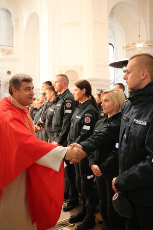 Priesaikų žodžius keitė tvirti Kauno pareigūnų žodžiai: Tėvynės labui