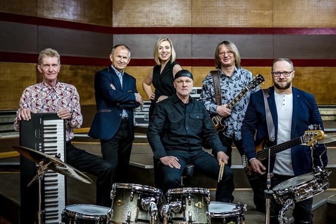 40 metų gyvuojanti grupė „Studija" perdainavo legendinę „Vaikystę"