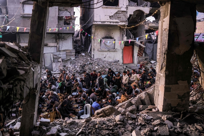 Prancūzija, JK ir Vokietija ragina Izraelį užtikrinti humanitarinę pagalbą Gazos Ruožui