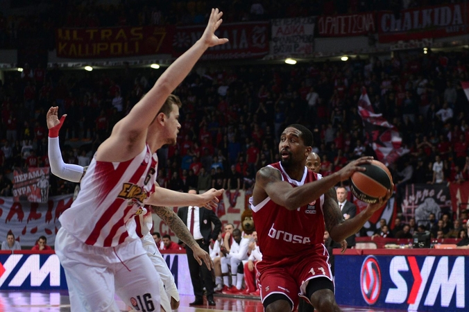 Graikų šturmą atlaikiusi "Brose Baskets" triumfavo Pirėjuje