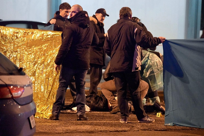 Italija sveikina įtariamą Berlyno atakos vykdytoją sulaikiusius pareigūnus
