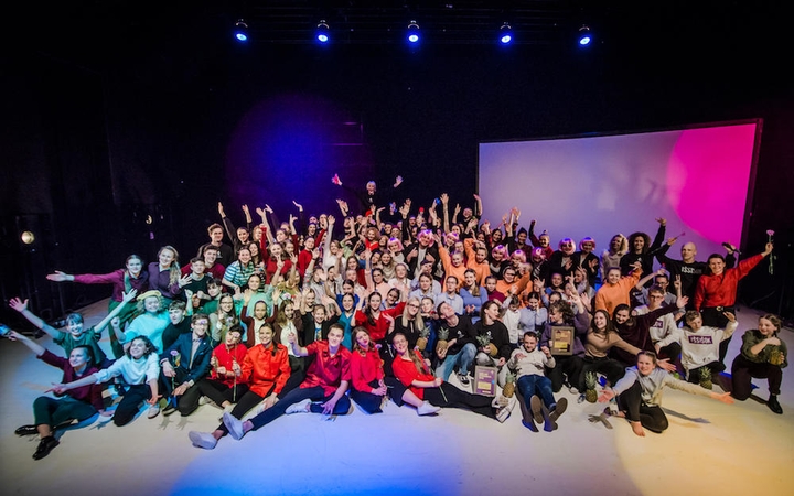 Vilniaus miesto šokio teatras „Low Air“ įteikė 2019 metų stipendijas