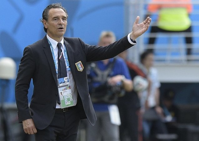 C. Prandelli atsistatydina iš Italijos futbolo rinktinės trenerio pareigų