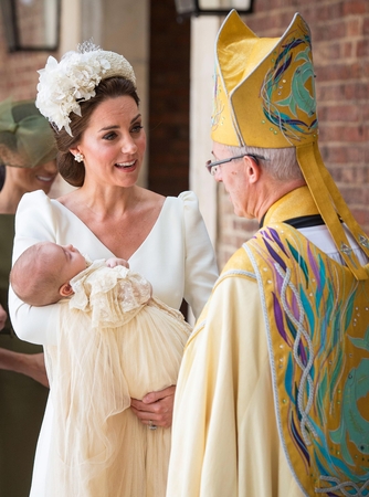 Pakrikštytas jauniausias princo Williamo ir hercogienės Kate sūnus