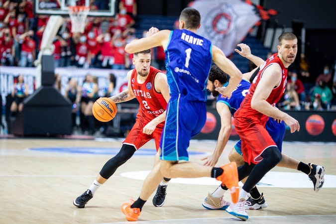 Čempionai – ant menčių: žemu penketu dominavęs „Rytas“ įsirašė pirmąją pergalę Europoje