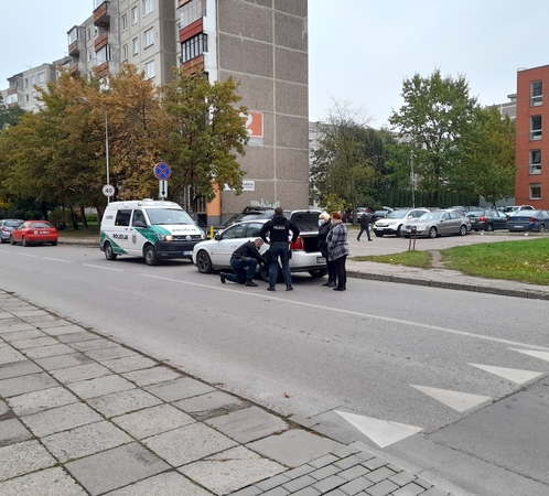 Moteris apie policijos pareigūnus: šaunuoliai, nepaliko bėdoje