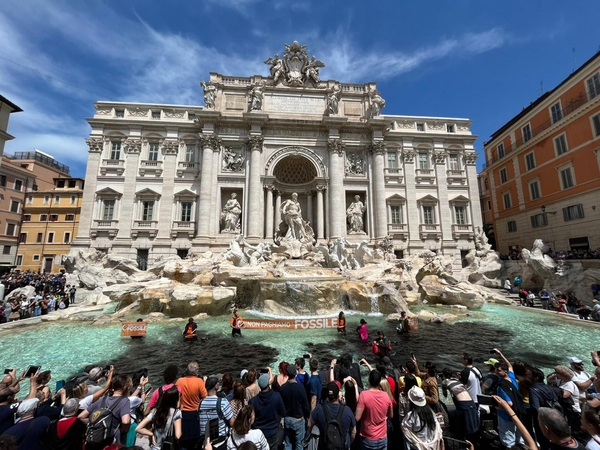 Italijoje svarstoma apmokestinti Trevi fontano lankymą