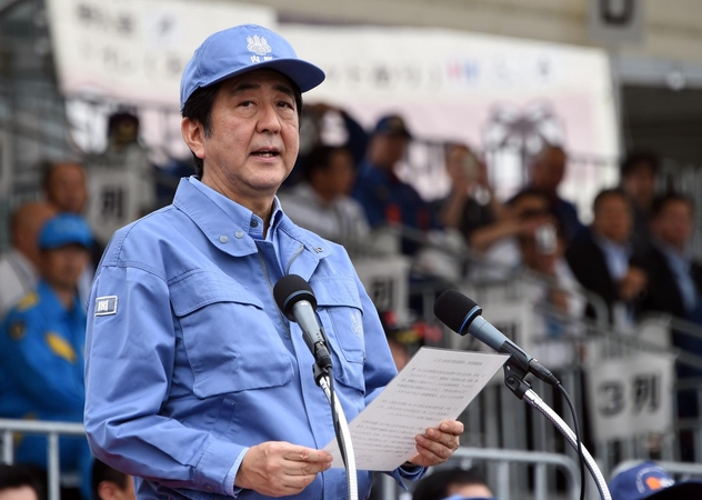 Premjero Shinzo Abe vyriausybė atšauks daug evakuacinių įsakymų