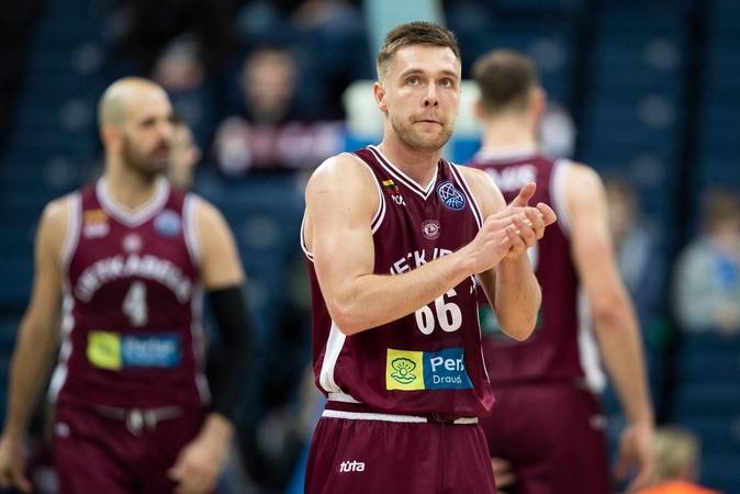 KMT ketvirtfinalis: „Lietkabelis“ svečiuose įveikė „Pieno žvaigždes“