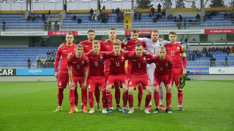 Lietuvos futbolo rinktinė svečiuose sužaidė lygiosiomis su Azerbaidžanu