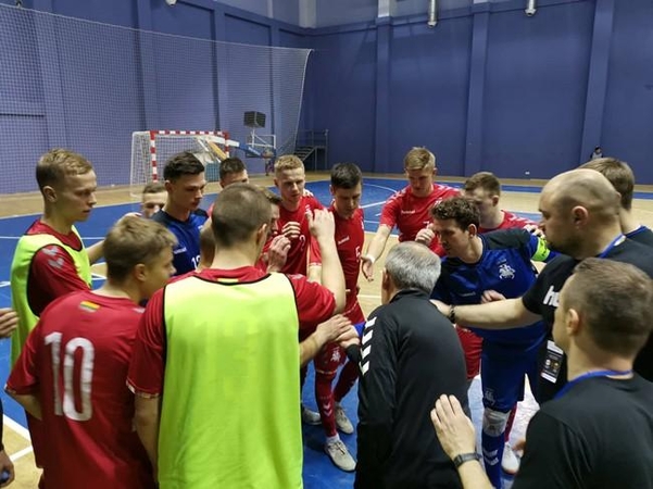 Lietuvos salės futbolo rinktinė antrą kartą pralaimėjo gruzinams