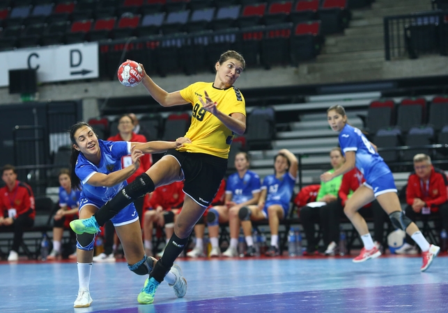 Lietuvos rankininkių laukia lemiamos rungtynės kovoje dėl vietos Europos čempionate
