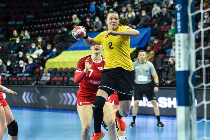 Europos čempionato atrankoje Lietuvos rankininkės pralaimėjo Šveicarijos rinktinei