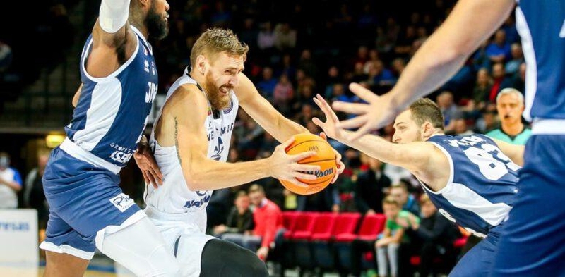 Dižono krepšininkų greitų atakų nesulaikęs „Neptūnas“ krito namuose