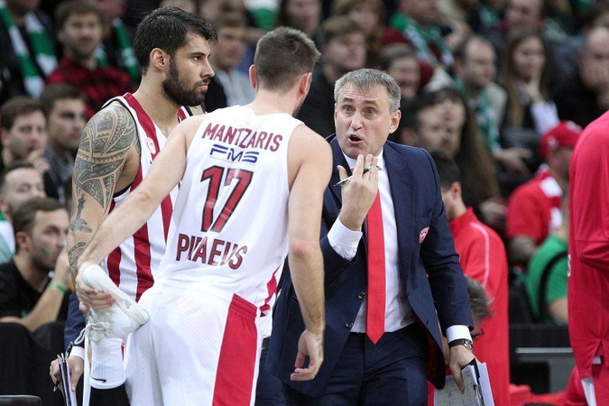 „Olympiakos“ beviltiškai prapylė savo aikštėje