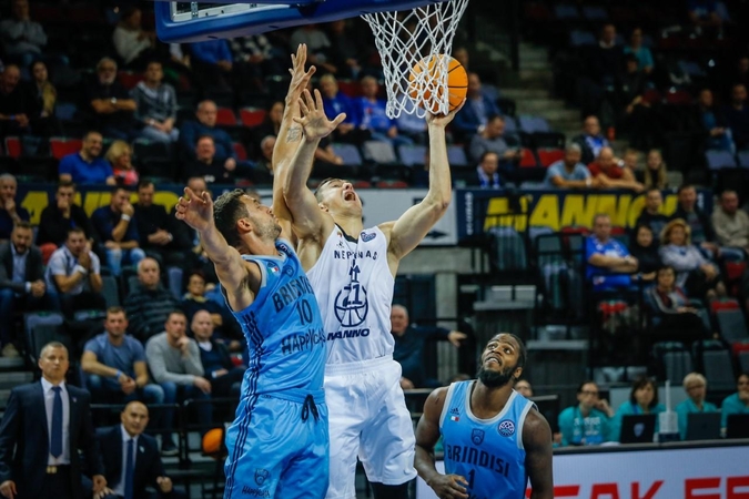 Čempionų lygos starte – puikus D. Gailius bei „Neptūno“ pergalė