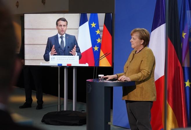 A. Merkel nenori „Nord Stream“ sieti su A. Navalno atveju