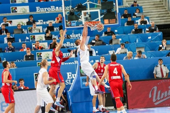 Serbijos krepšininkai patiesė belgus