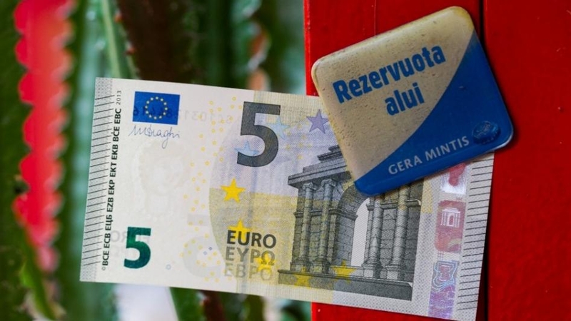 Alytuje asocialūs asmenys grynųjų turėti negalės
