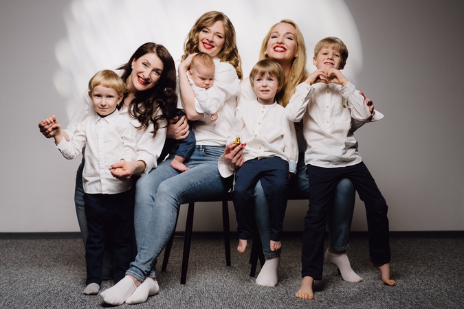 „The Ditties“ įrašė ukrainietišką lopšinę: būti mama – tai didžiulė galia