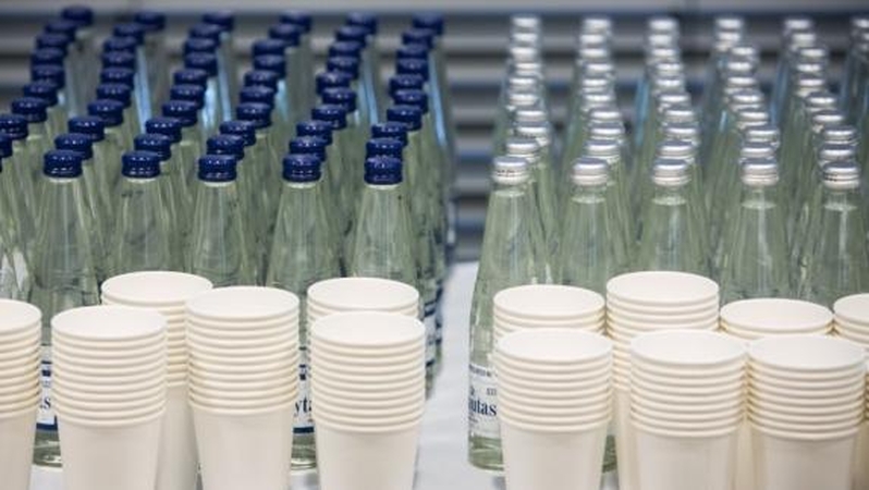 Mitybos specialistė: ne visiems per parą reikia 2 litrų vandens