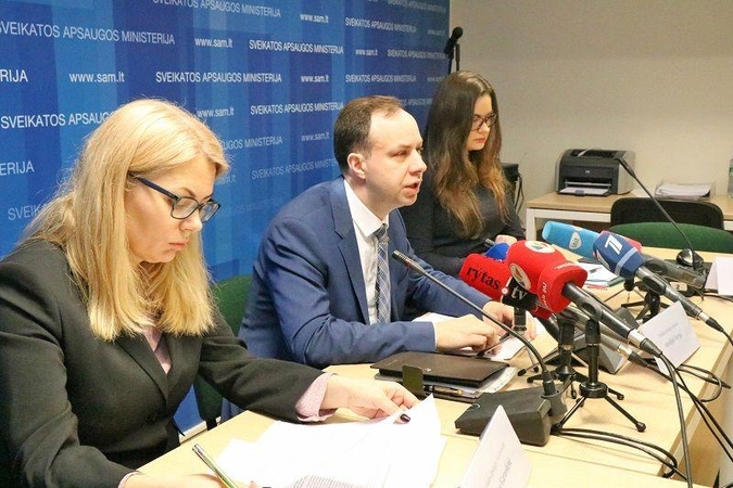 Kristina Garuolienė (kairėje) ir Aurelijus Veryga