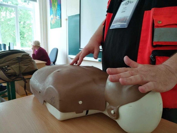 Greitosios medicinos pagalbos žaidynės prasidėjo – medikų žinių sėmėsi kurorto vaikai