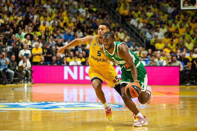 Apmaudi nesėkmė: „Žalgiris“ Tel Avive krito paskutinę sekundę
