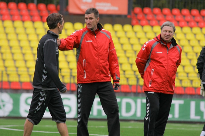Atjaunėjusi Lietuvos futbolo rinktinė ruošiasi atrankos ciklo finišui